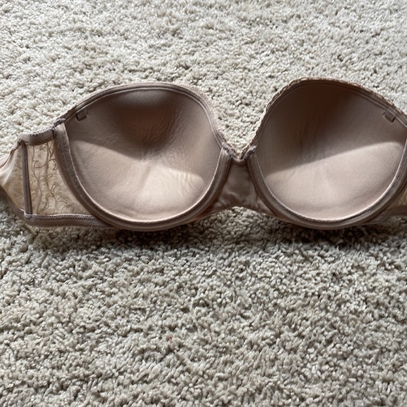 Vanity Fair Women's Gel Touch Padded Strapless Push Up Bra 36C beige - Picture 4 of 5